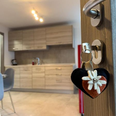 La Maison De Papagran Cir Charvensod-0007 Аоста Экстерьер фото